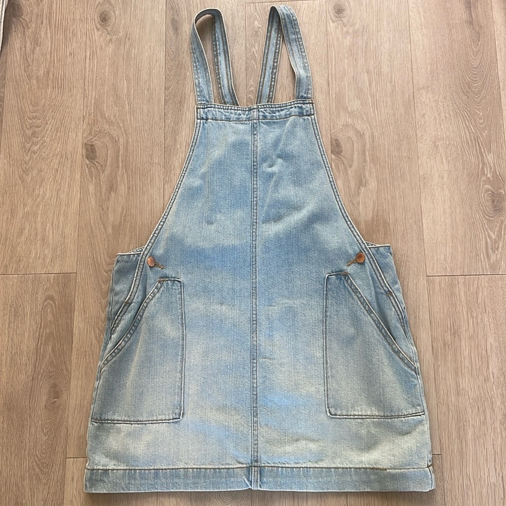 Target Universal Thread Womens Medium Denim Overall Jumper Dress Bib